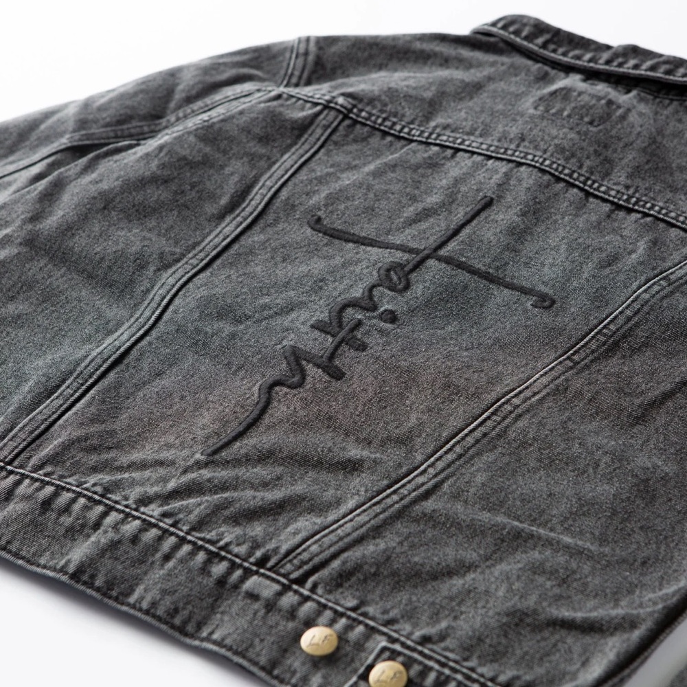 Love In Faith Vintage Washed Faith Cross Denim Jacket Embroidered Black - Picture 3 of 8